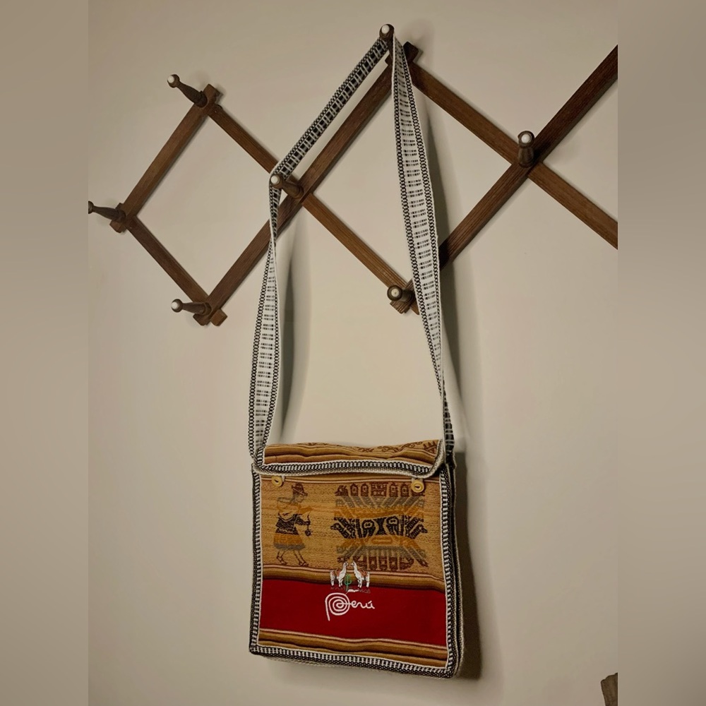 Peruvian Hand Made Bag with Llamas!